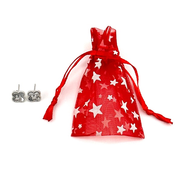 925 Solid Sterling Silver Luxury Mother of Pearl 4 Leaf Clover Stud Earrings - Picture 6 of 6